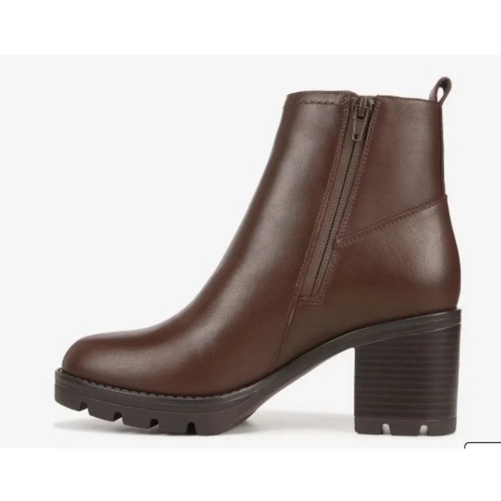 Naturalizer Verney Women's Brown Leather Lug Waterproof‎ Ankle Boots 11 Wide NEW